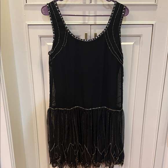 Romeo & Juliet Couture Black Beaded Dress NWT - Picture 6 of 10